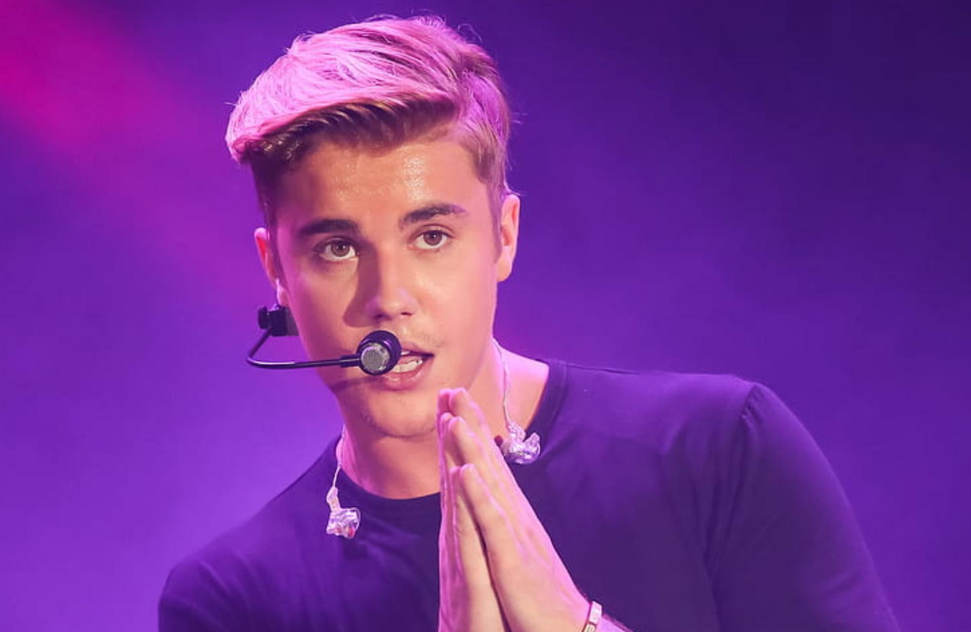 Justin Bieber verrast op festival ondanks annulering Worldtour