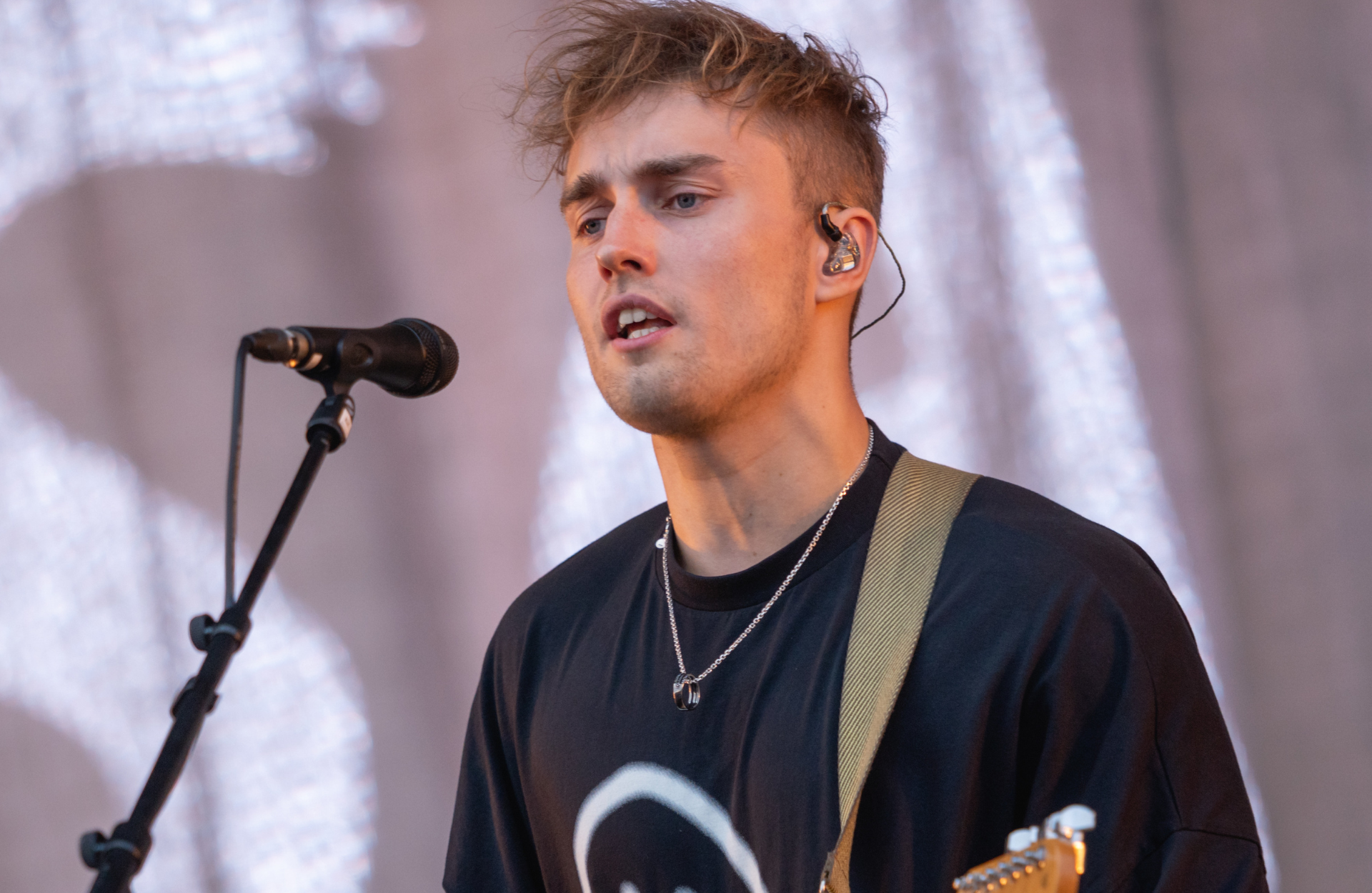 Sam Fender zegt Rock Werchter af vanwege zijn stemprobleem